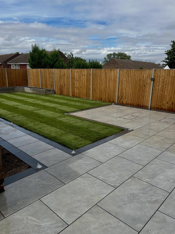 Garden Transformation — Hitchin