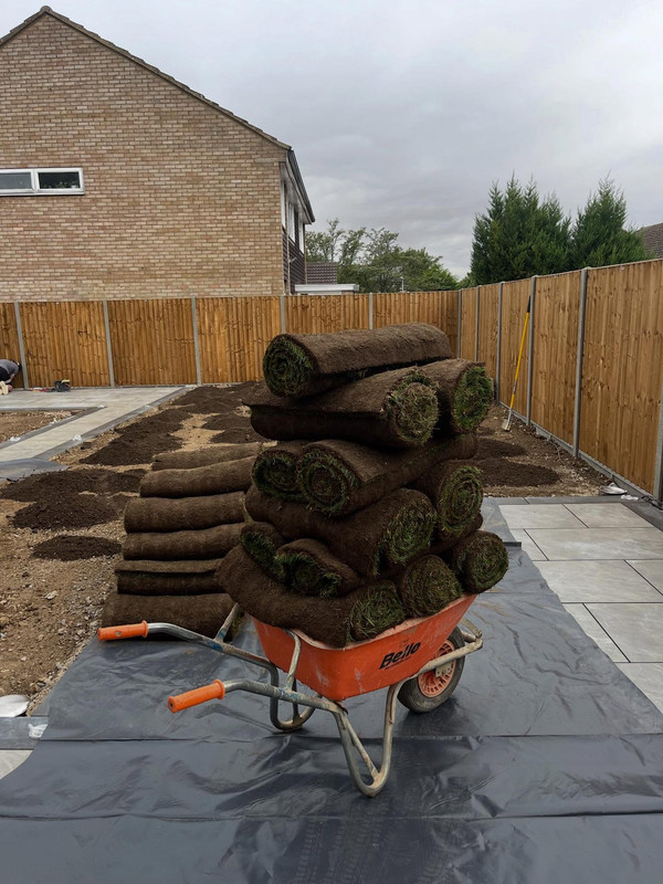 Garden Transformation — Hitchin